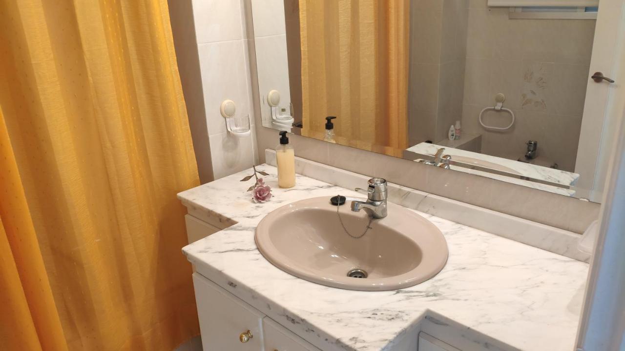 The Triplets Apartment Agres Екстериор снимка
